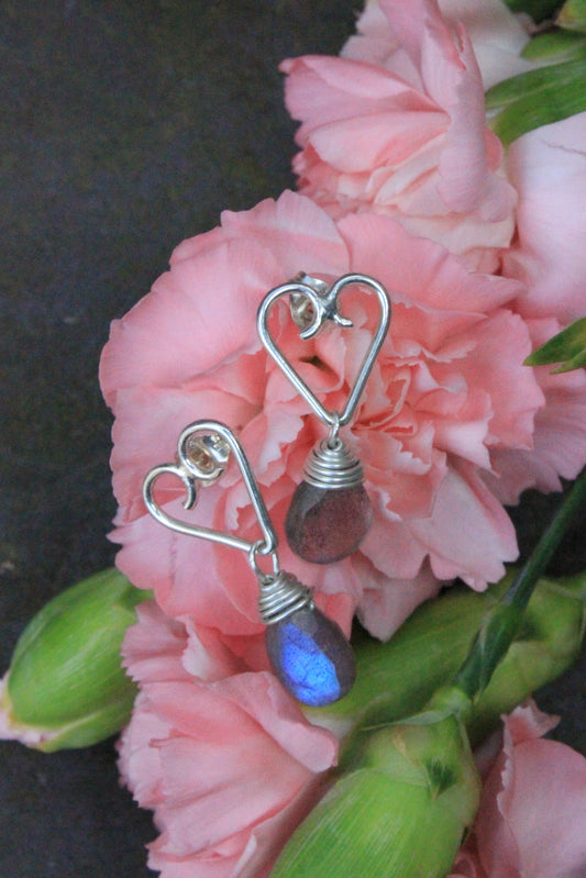 Calon Curled Studs – Labradorite
