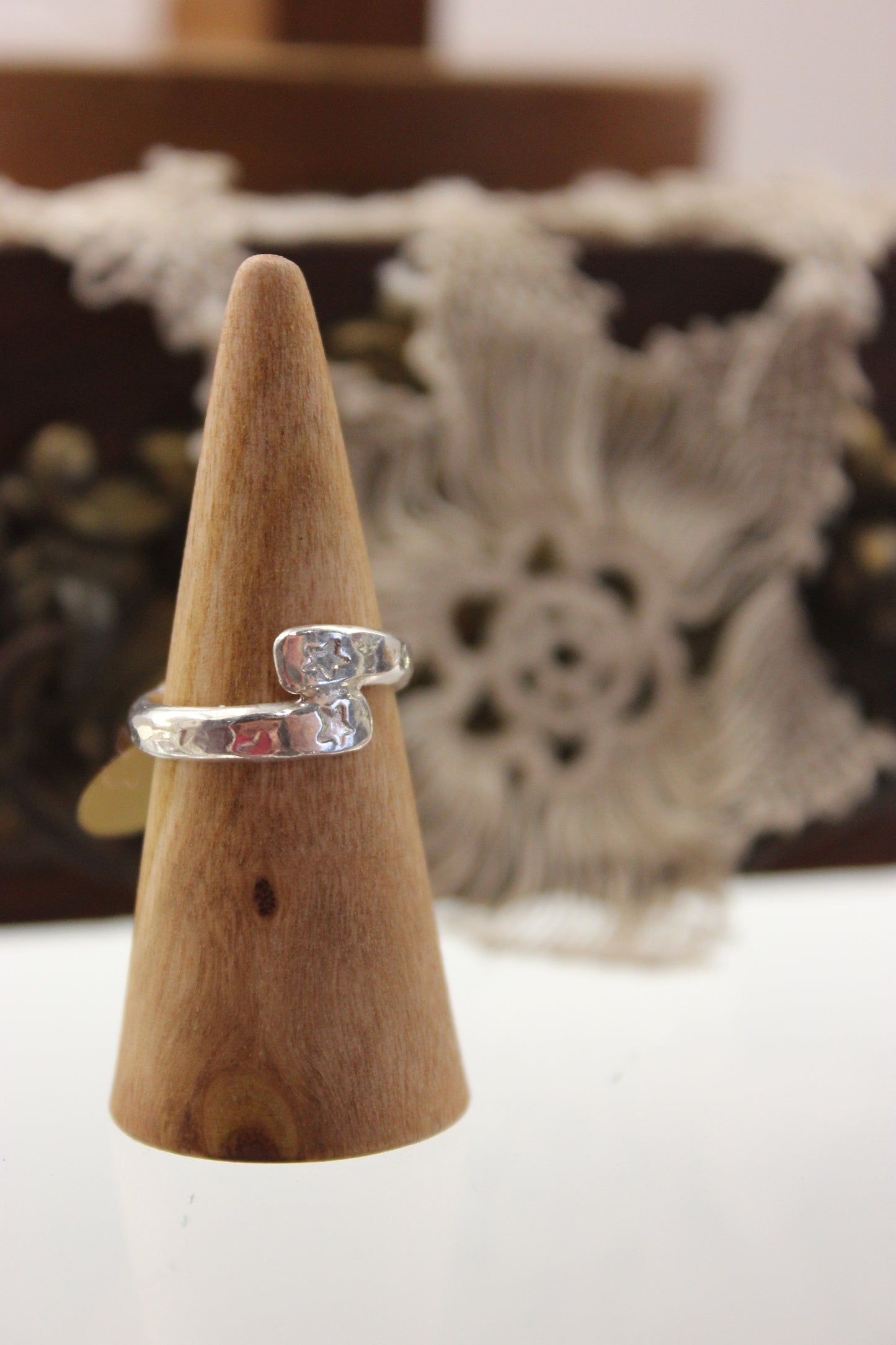 Star Torque Ring